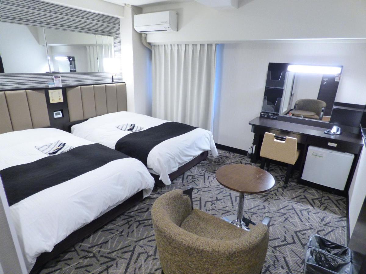 Apa Hotel Takamatsu Kawaramachi Экстерьер фото
